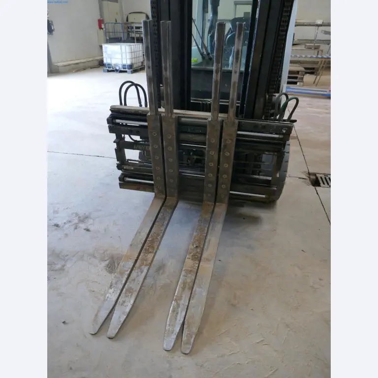 Dobro vzdrževani stroji in tehnična oprema iz živilskopredelovalnega sektorja-6