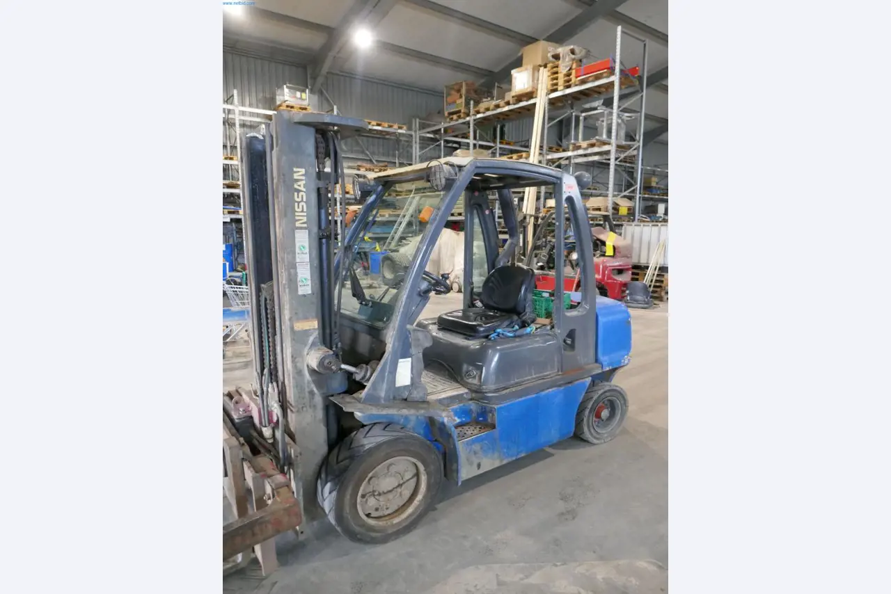 Máquinas e equipamentos técnicos do sector agroalimentar em bom estado de conservação-2