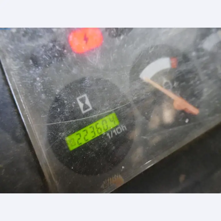 Máquinas e equipamentos técnicos do sector agroalimentar em bom estado de conservação-3