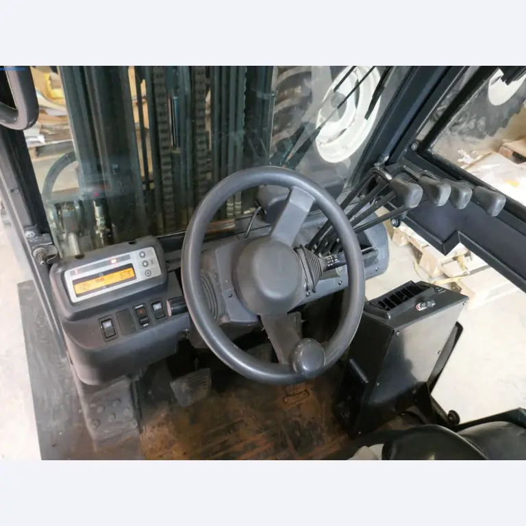 Máquinas e equipamentos técnicos do sector agroalimentar em bom estado de conservação-1