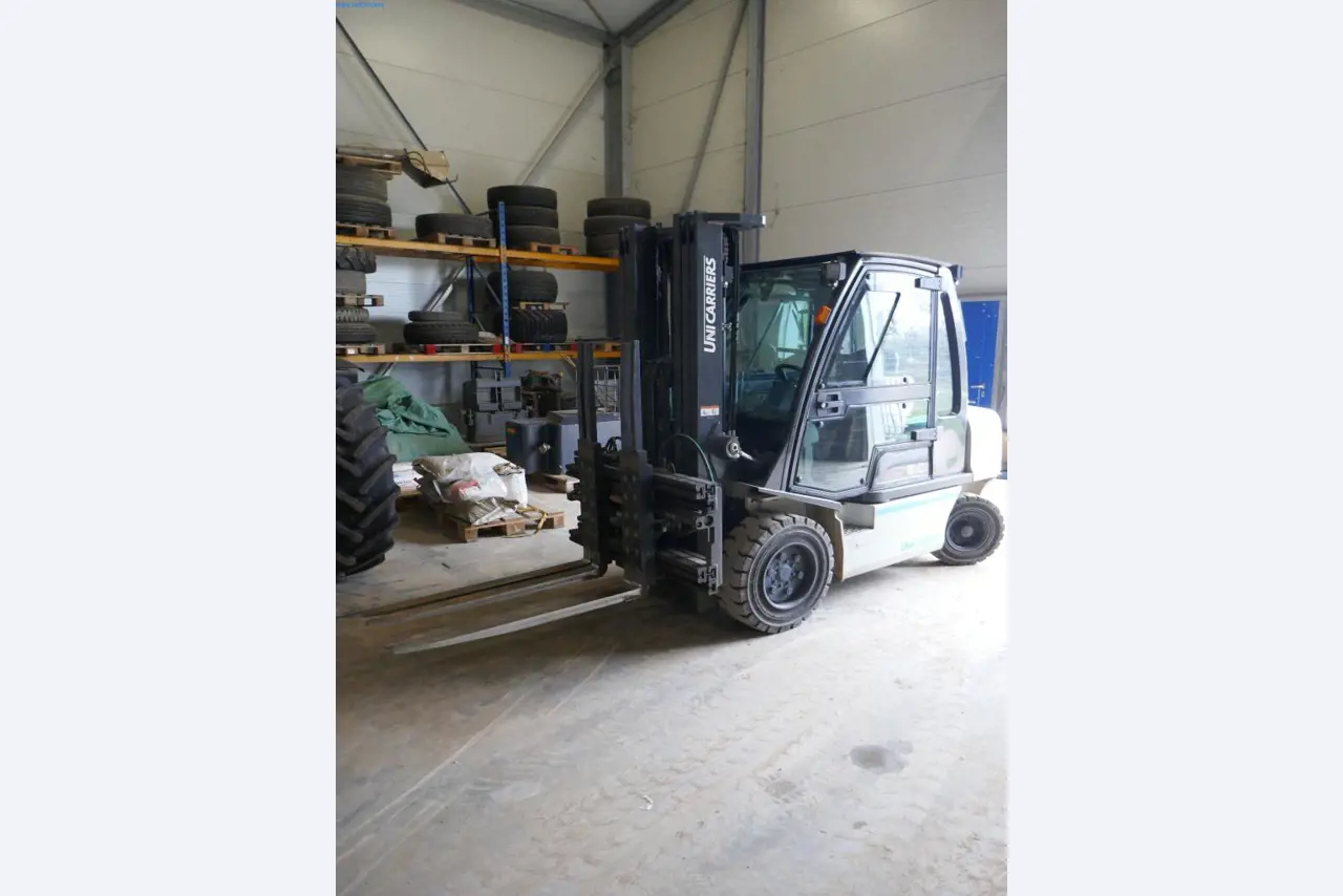 Máquinas e equipamentos técnicos do sector agroalimentar em bom estado de conservação-5