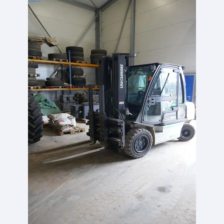 Máquinas e equipamentos técnicos do sector agroalimentar em bom estado de conservação-5