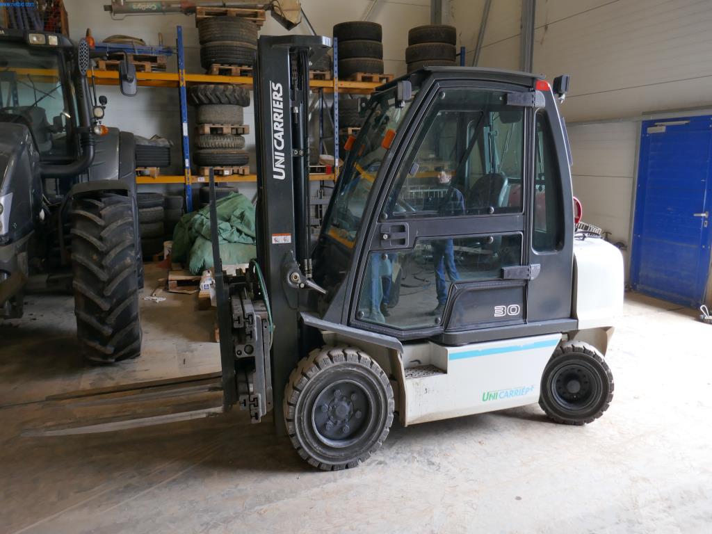 Máquinas y equipos técnicos del sector alimentario en buen estado de conservación-7