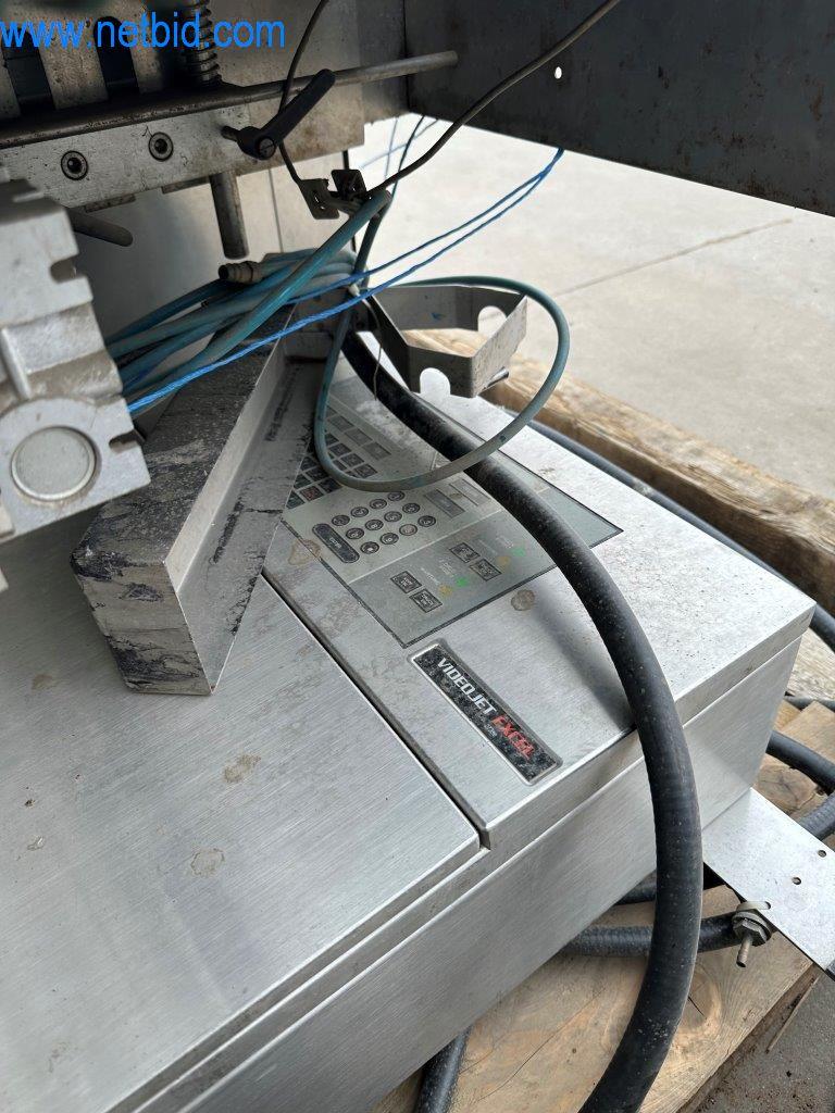 Máquinas y equipos técnicos del sector alimentario en buen estado de conservación-6