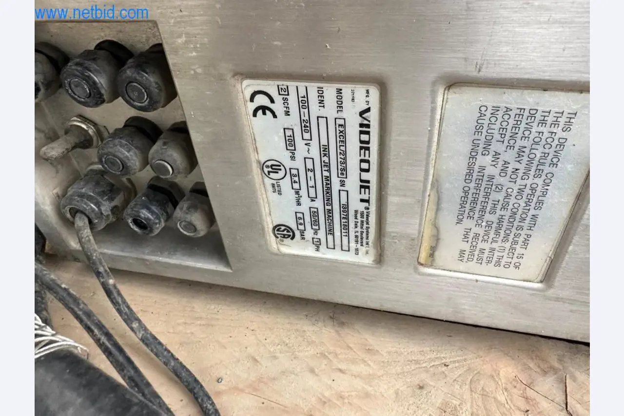 Máquinas y equipos técnicos del sector alimentario en buen estado de conservación-7