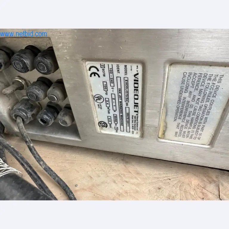 Máquinas y equipos técnicos del sector alimentario en buen estado de conservación-7