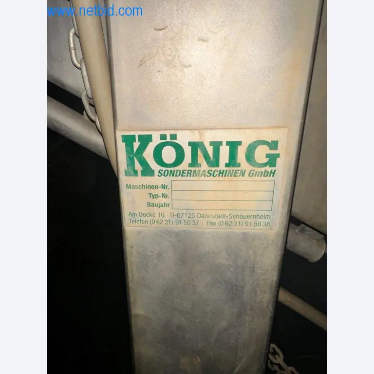 Máquinas e equipamentos técnicos do sector agroalimentar em bom estado de conservação-11