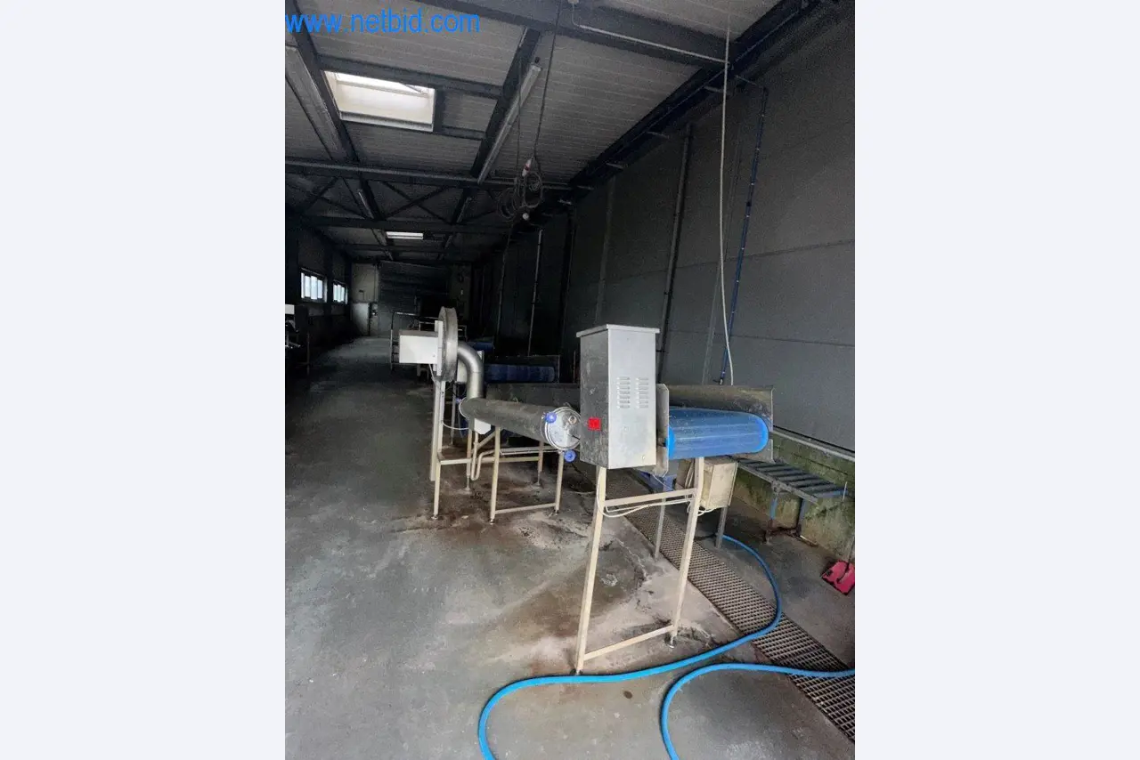 Máquinas e equipamentos técnicos do sector agroalimentar em bom estado de conservação-4