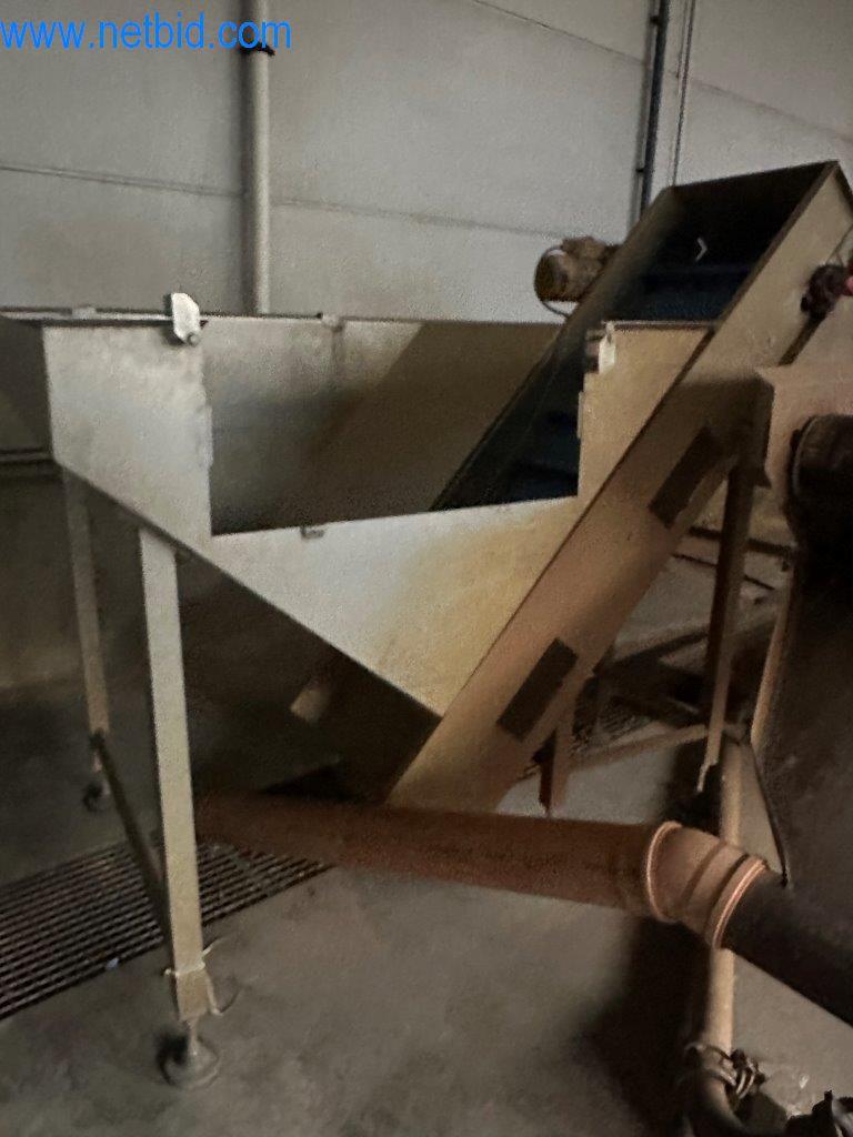 Máquinas y equipos técnicos del sector alimentario en buen estado de conservación-6