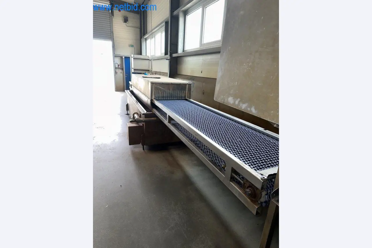 Máquinas y equipos técnicos del sector alimentario en buen estado de conservación-1