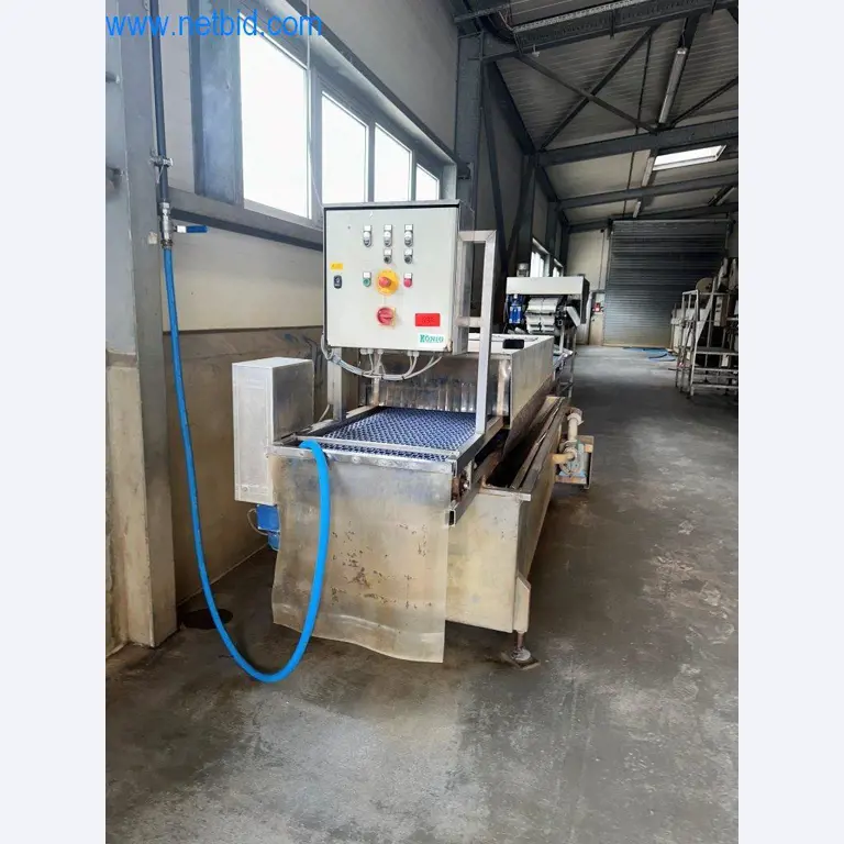 Máquinas y equipos técnicos del sector alimentario en buen estado de conservación-6