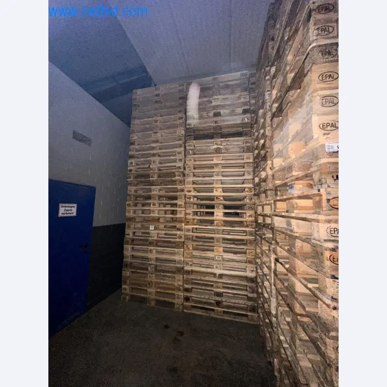 Máquinas e equipamentos técnicos do sector agroalimentar em bom estado de conservação-3