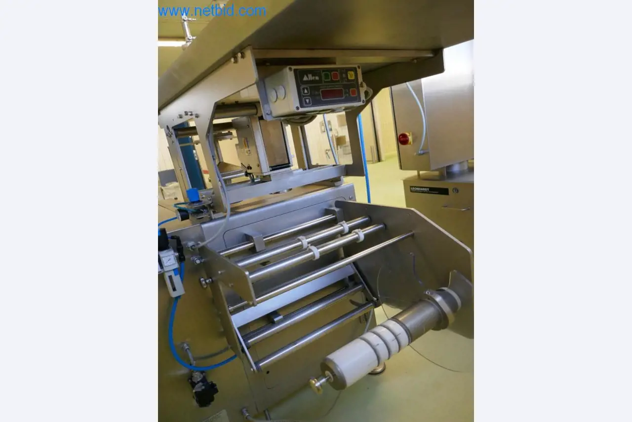 Máquinas e equipamentos técnicos do sector agroalimentar em bom estado de conservação-4