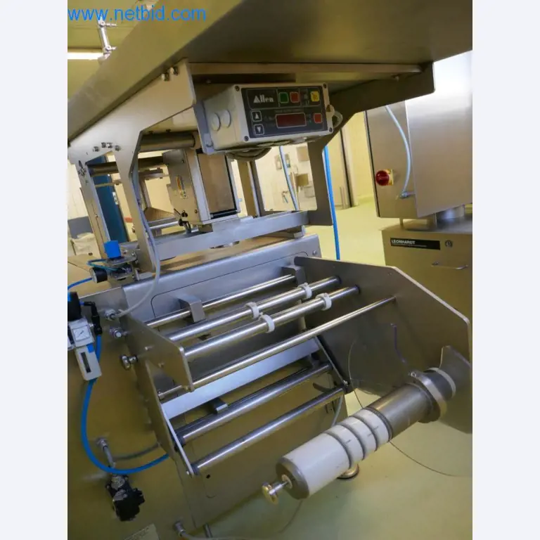 Máquinas e equipamentos técnicos do sector agroalimentar em bom estado de conservação-4