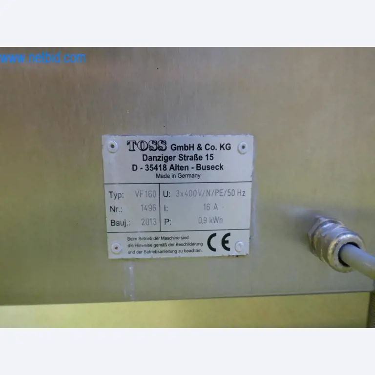 Máquinas e equipamentos técnicos do sector agroalimentar em bom estado de conservação-5