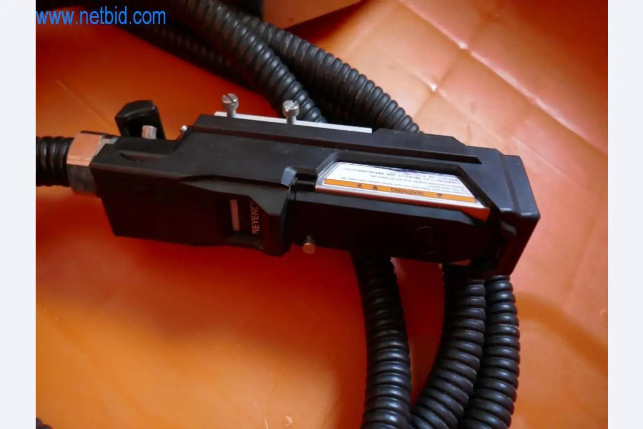 Máquinas e equipamentos técnicos do sector agroalimentar em bom estado de conservação-3