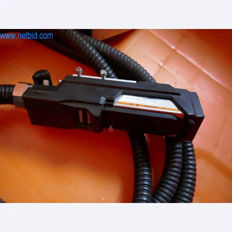 Máquinas e equipamentos técnicos do sector agroalimentar em bom estado de conservação-3