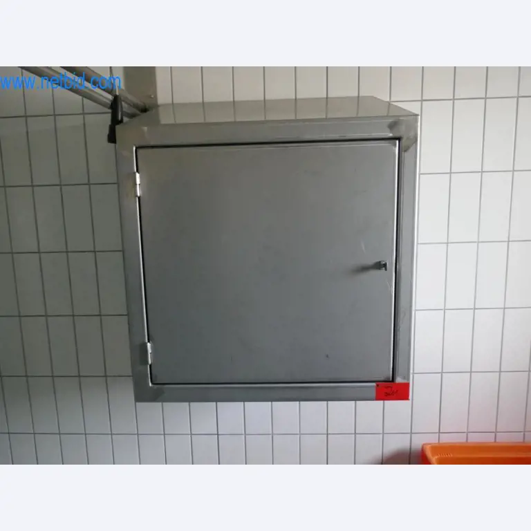 Máquinas e equipamentos técnicos do sector agroalimentar em bom estado de conservação-5