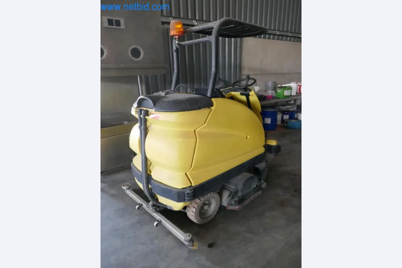 Máquinas y equipos técnicos del sector alimentario en buen estado de conservación-1