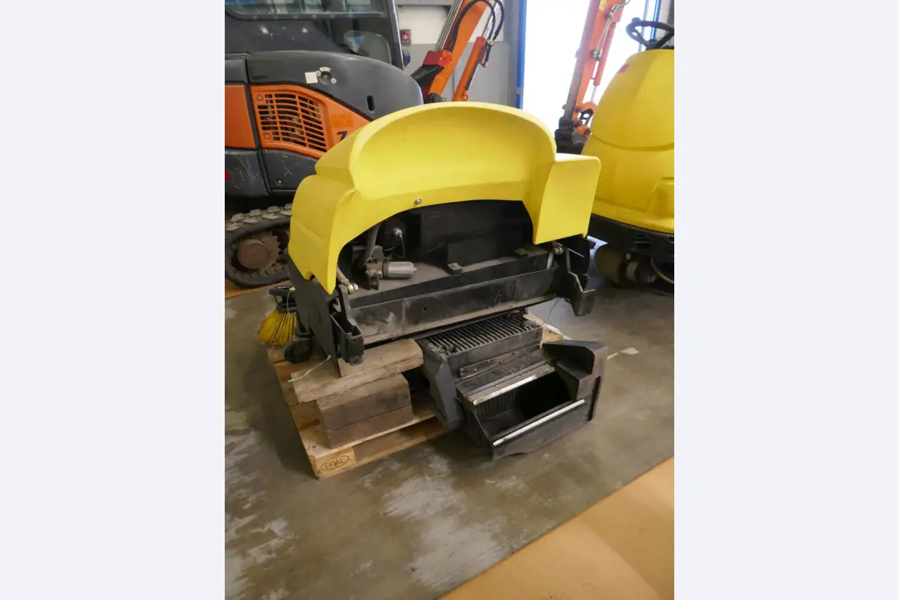 Máquinas y equipos técnicos del sector alimentario en buen estado de conservación-5