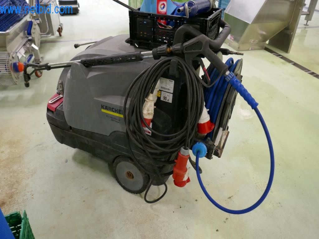 Máquinas y equipos técnicos del sector alimentario en buen estado de conservación-2