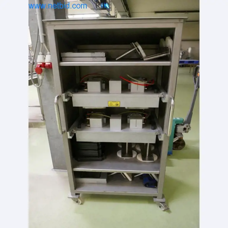 Máquinas y equipos técnicos del sector alimentario en buen estado de conservación-20