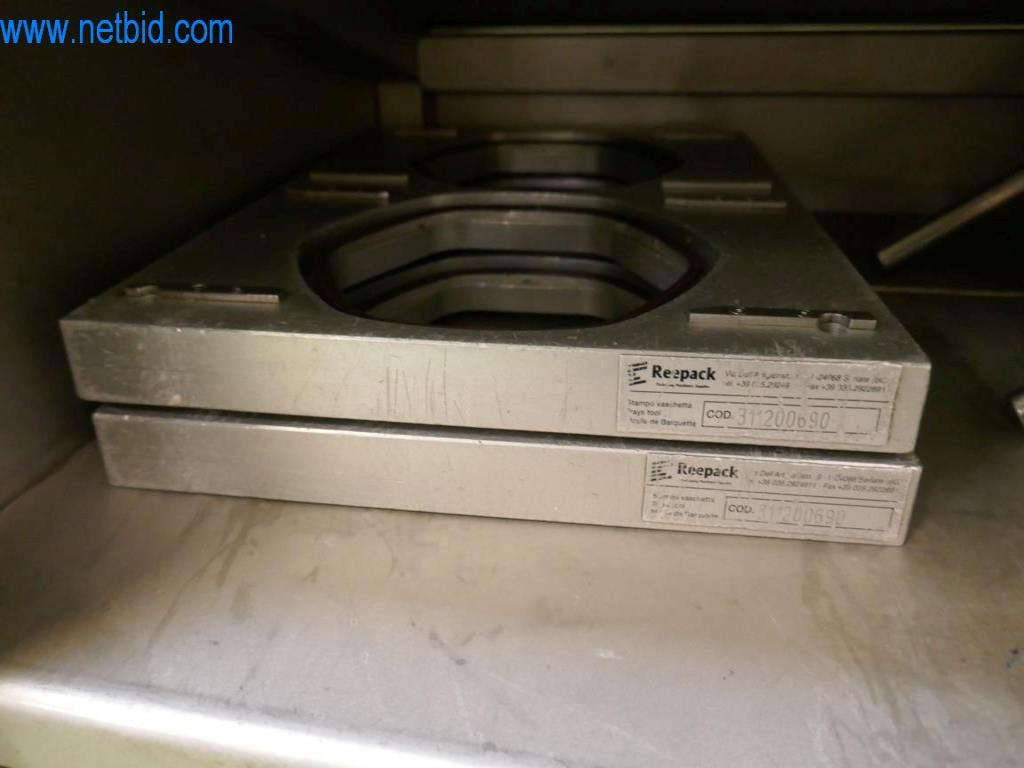 Máquinas y equipos técnicos del sector alimentario en buen estado de conservación-21