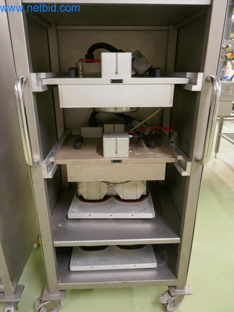 Máquinas y equipos técnicos del sector alimentario en buen estado de conservación-24