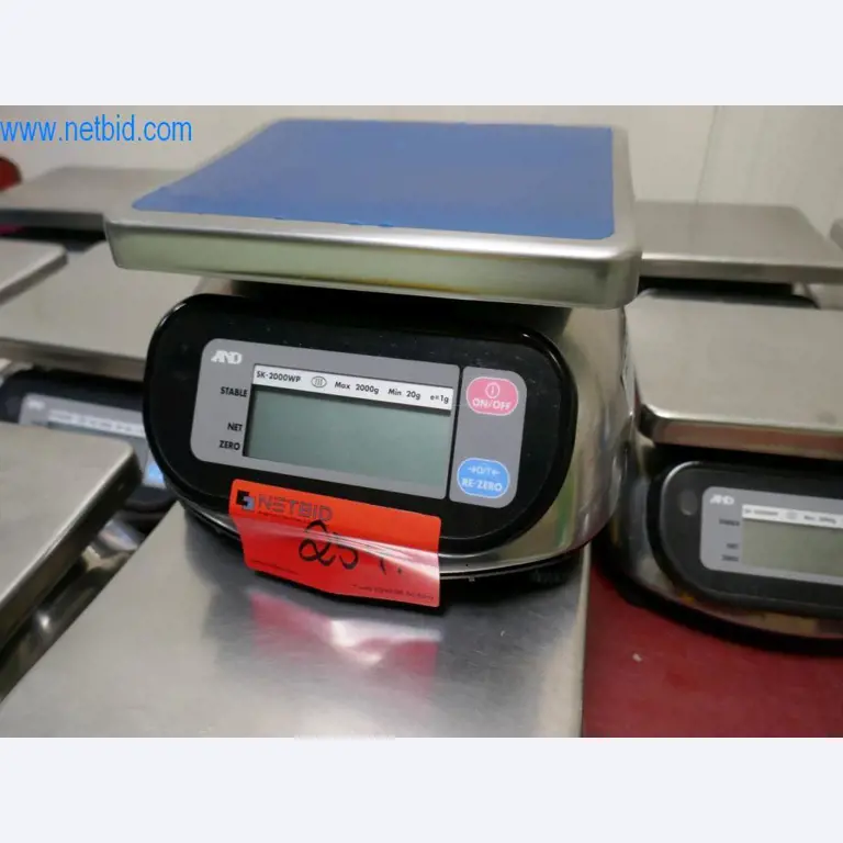 Dobro vzdrževani stroji in tehnična oprema iz živilskopredelovalnega sektorja-28