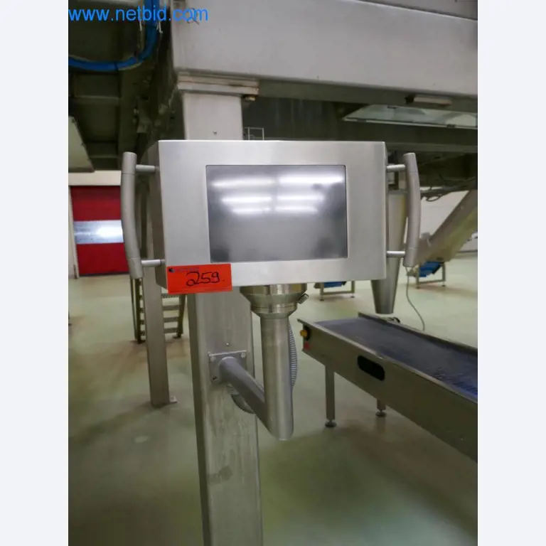 Dobro vzdrževani stroji in tehnična oprema iz živilskopredelovalnega sektorja-3