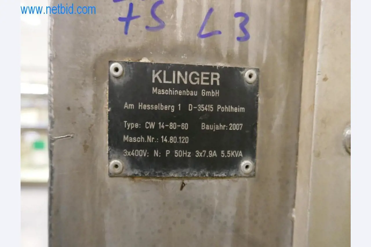 Dobro vzdrževani stroji in tehnična oprema iz živilskopredelovalnega sektorja-6