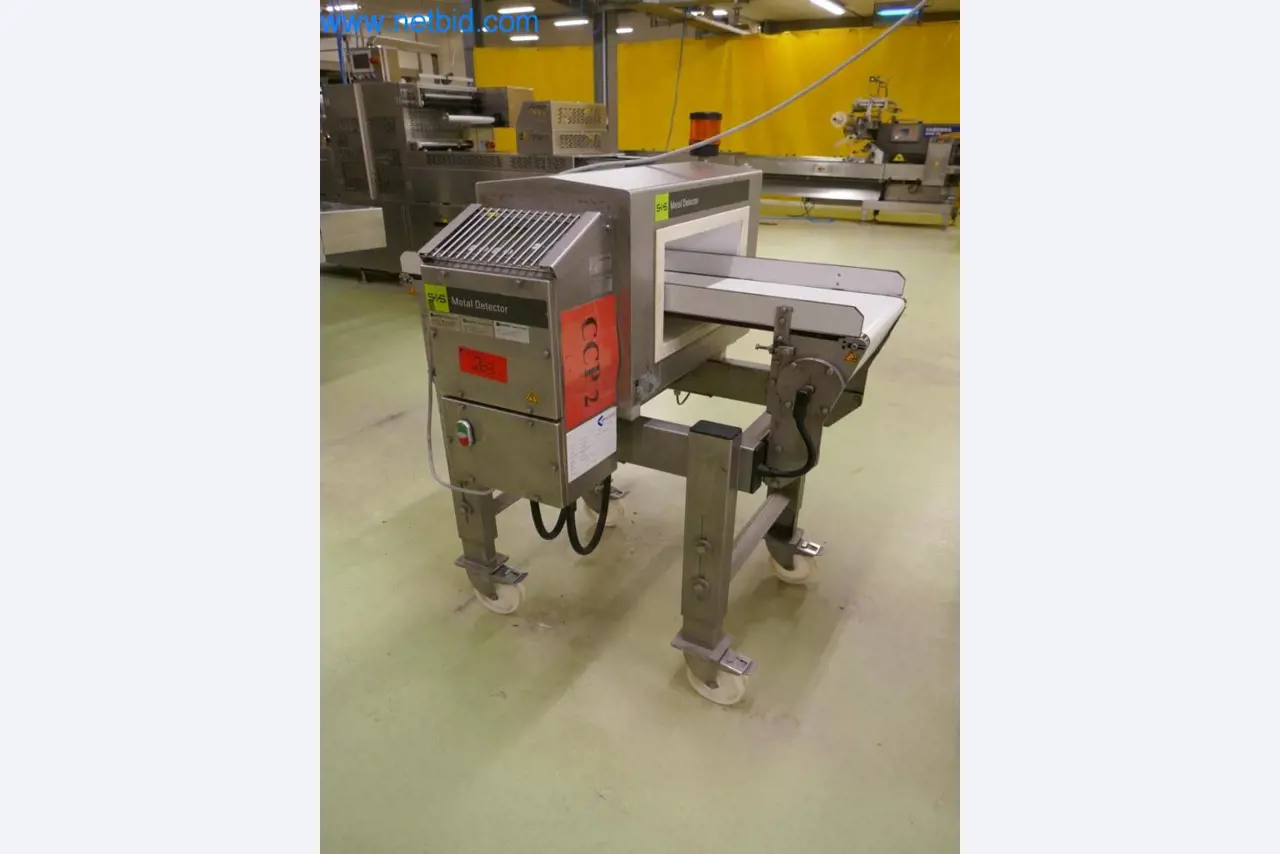 Máquinas y equipos técnicos del sector alimentario en buen estado de conservación-1