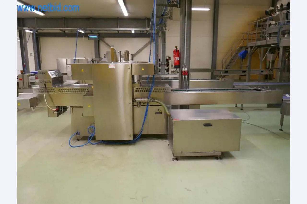 Máquinas e equipamentos técnicos do sector agroalimentar em bom estado de conservação-12