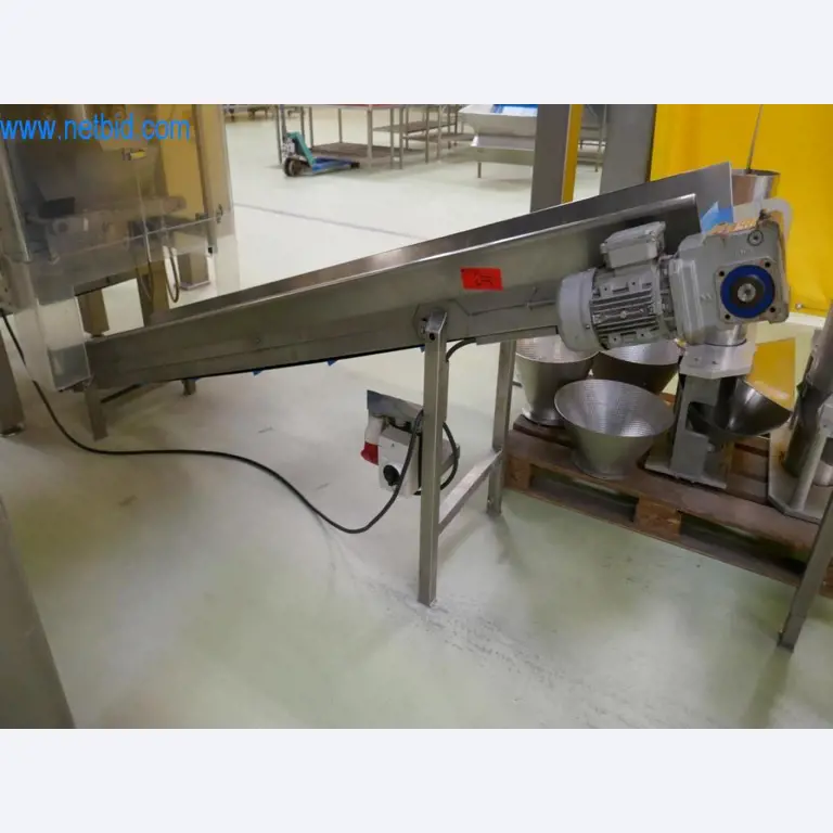 Dobro vzdrževani stroji in tehnična oprema iz živilskopredelovalnega sektorja-29