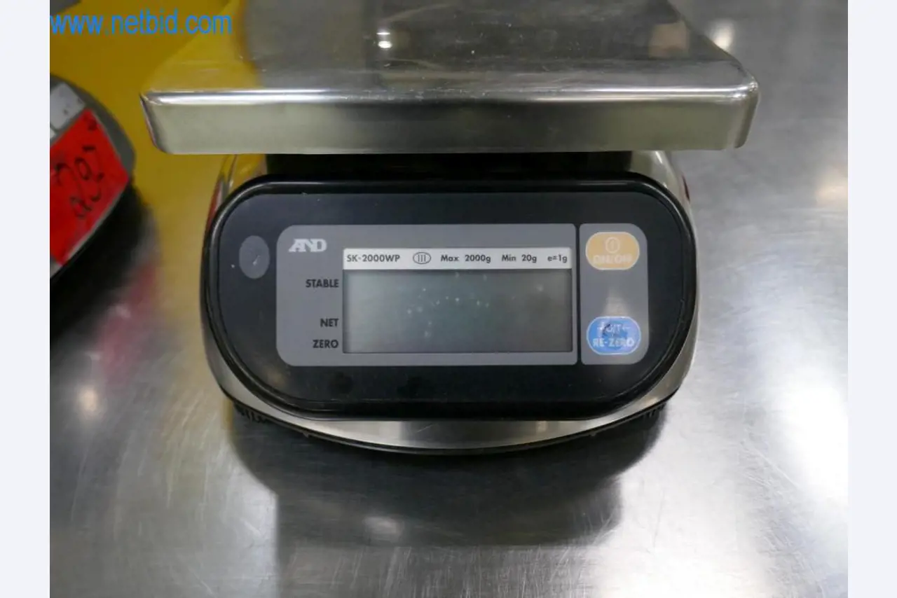 Dobro vzdrževani stroji in tehnična oprema iz živilskopredelovalnega sektorja-8