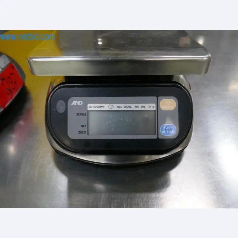 Dobro vzdrževani stroji in tehnična oprema iz živilskopredelovalnega sektorja-8