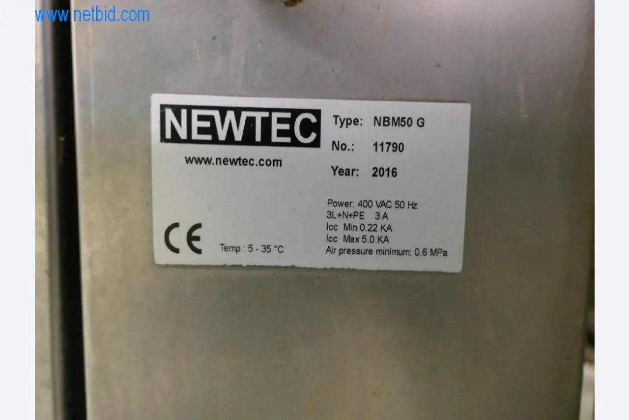 Dobro vzdrževani stroji in tehnična oprema iz živilskopredelovalnega sektorja-9