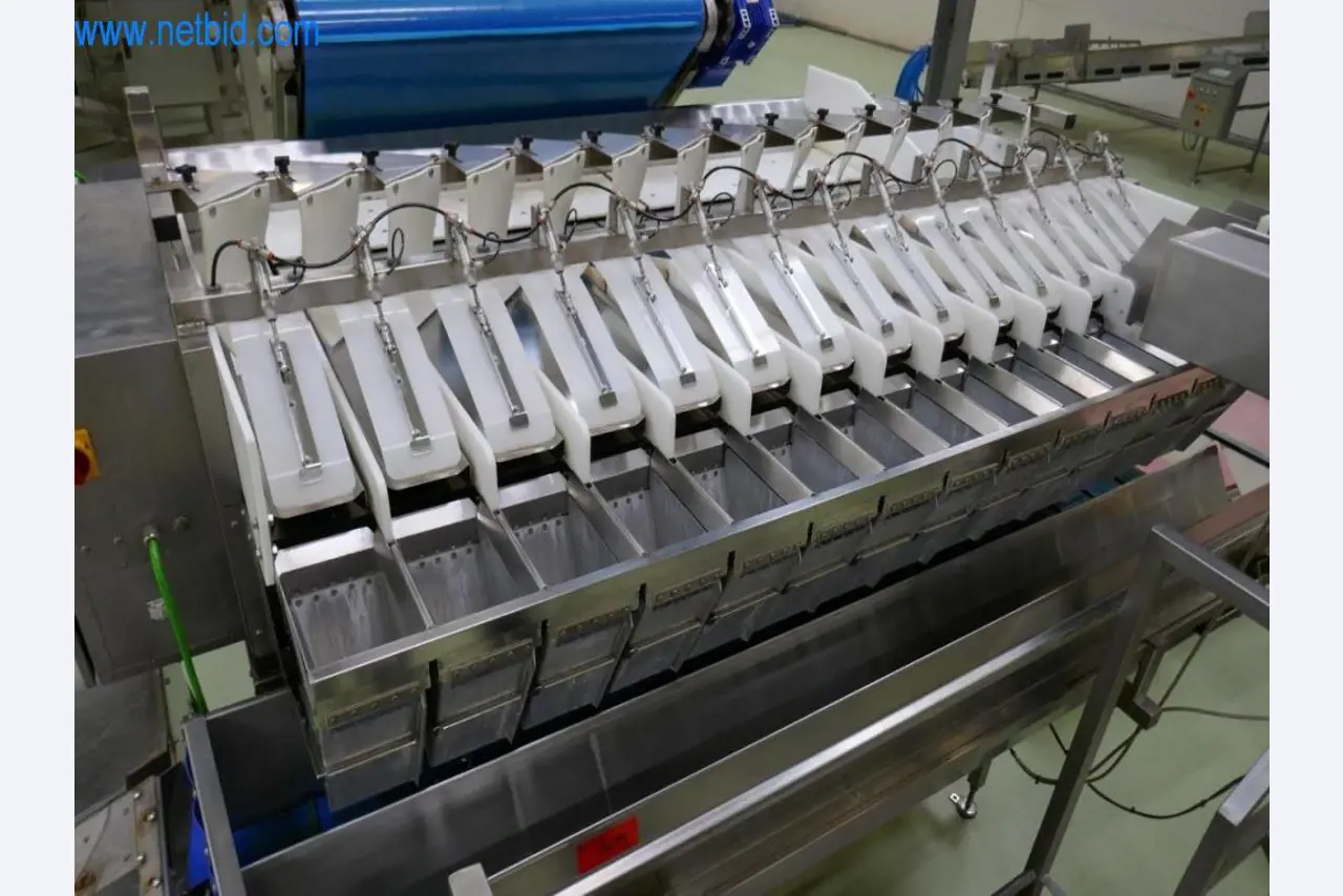 Dobro vzdrževani stroji in tehnična oprema iz živilskopredelovalnega sektorja-8