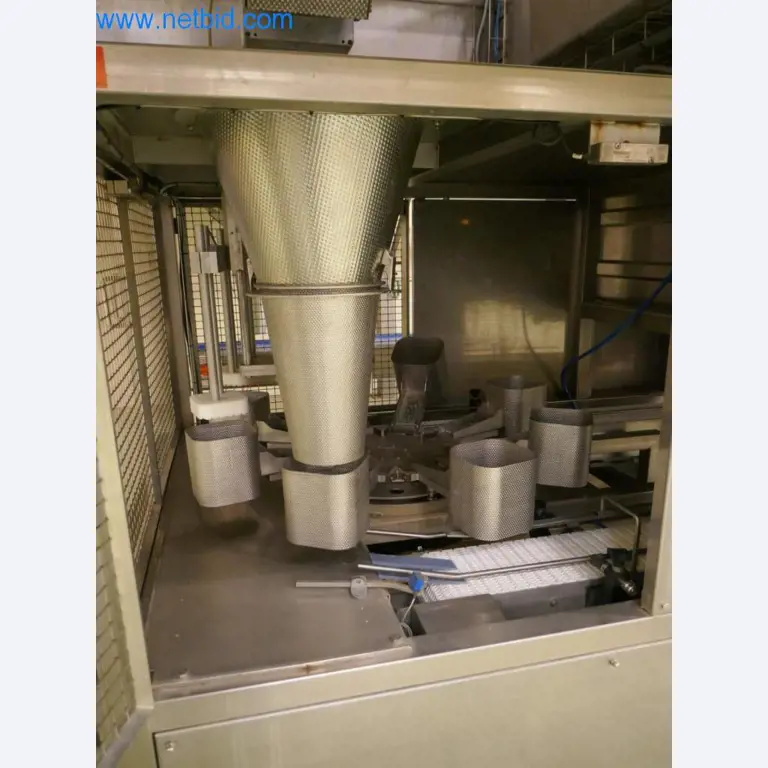 Dobro vzdrževani stroji in tehnična oprema iz živilskopredelovalnega sektorja-3