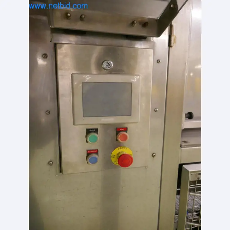 Dobro vzdrževani stroji in tehnična oprema iz živilskopredelovalnega sektorja-4