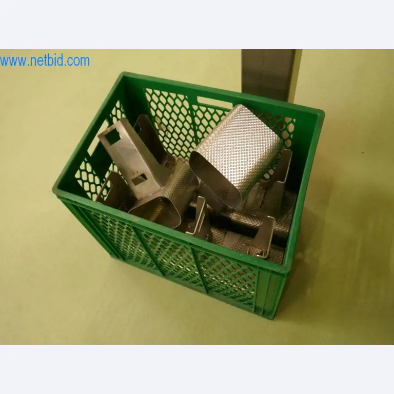 Dobro vzdrževani stroji in tehnična oprema iz živilskopredelovalnega sektorja-6