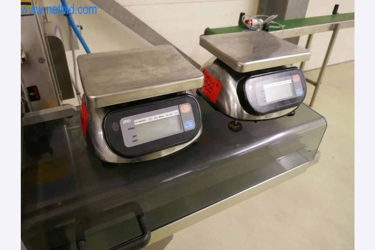 Máquinas y equipos técnicos del sector alimentario en buen estado de conservación-20