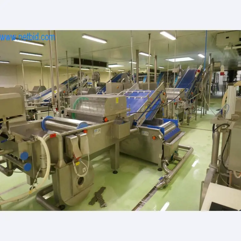 Dobro vzdrževani stroji in tehnična oprema iz živilskopredelovalnega sektorja-27