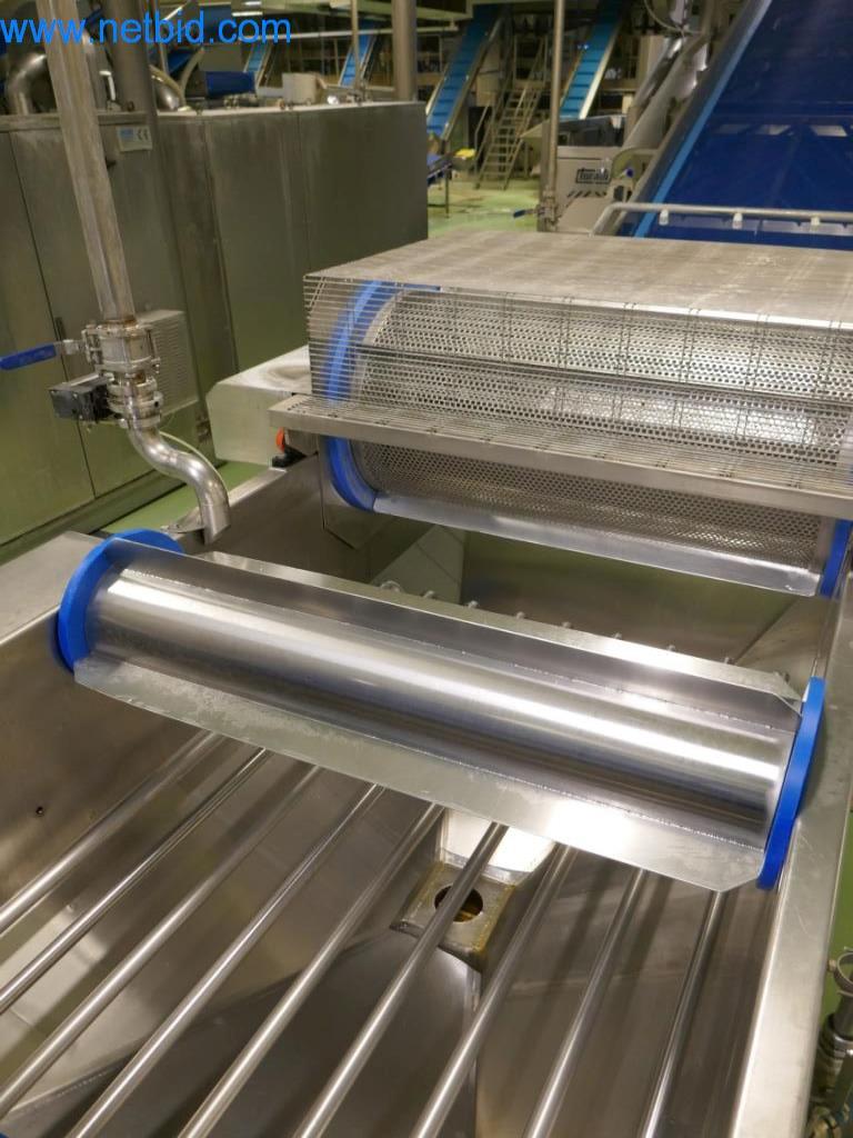 Dobro vzdrževani stroji in tehnična oprema iz živilskopredelovalnega sektorja-35