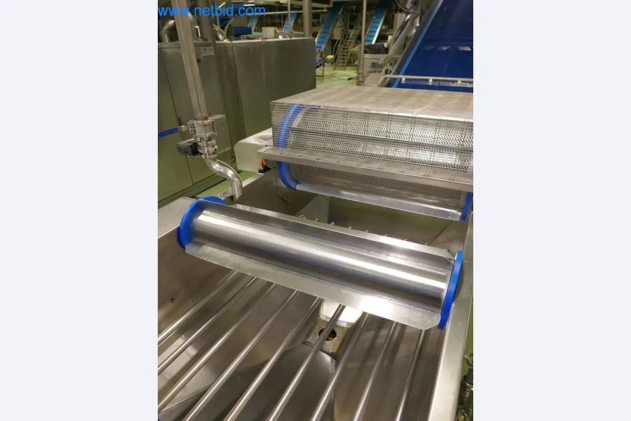 Dobro vzdrževani stroji in tehnična oprema iz živilskopredelovalnega sektorja-35