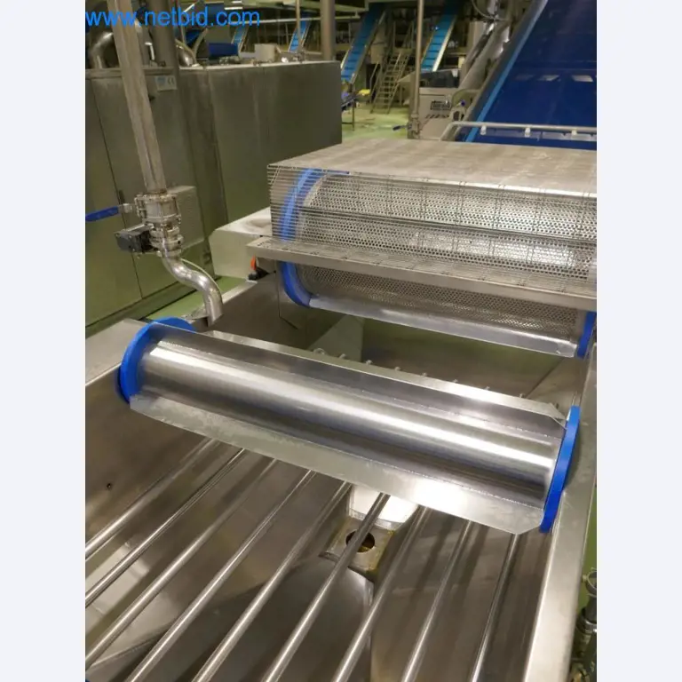 Dobro vzdrževani stroji in tehnična oprema iz živilskopredelovalnega sektorja-35