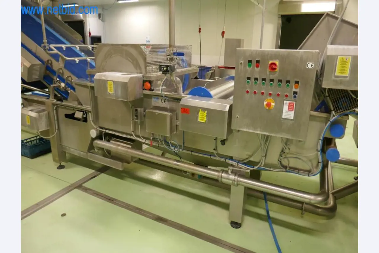 Dobro vzdrževani stroji in tehnična oprema iz živilskopredelovalnega sektorja-36