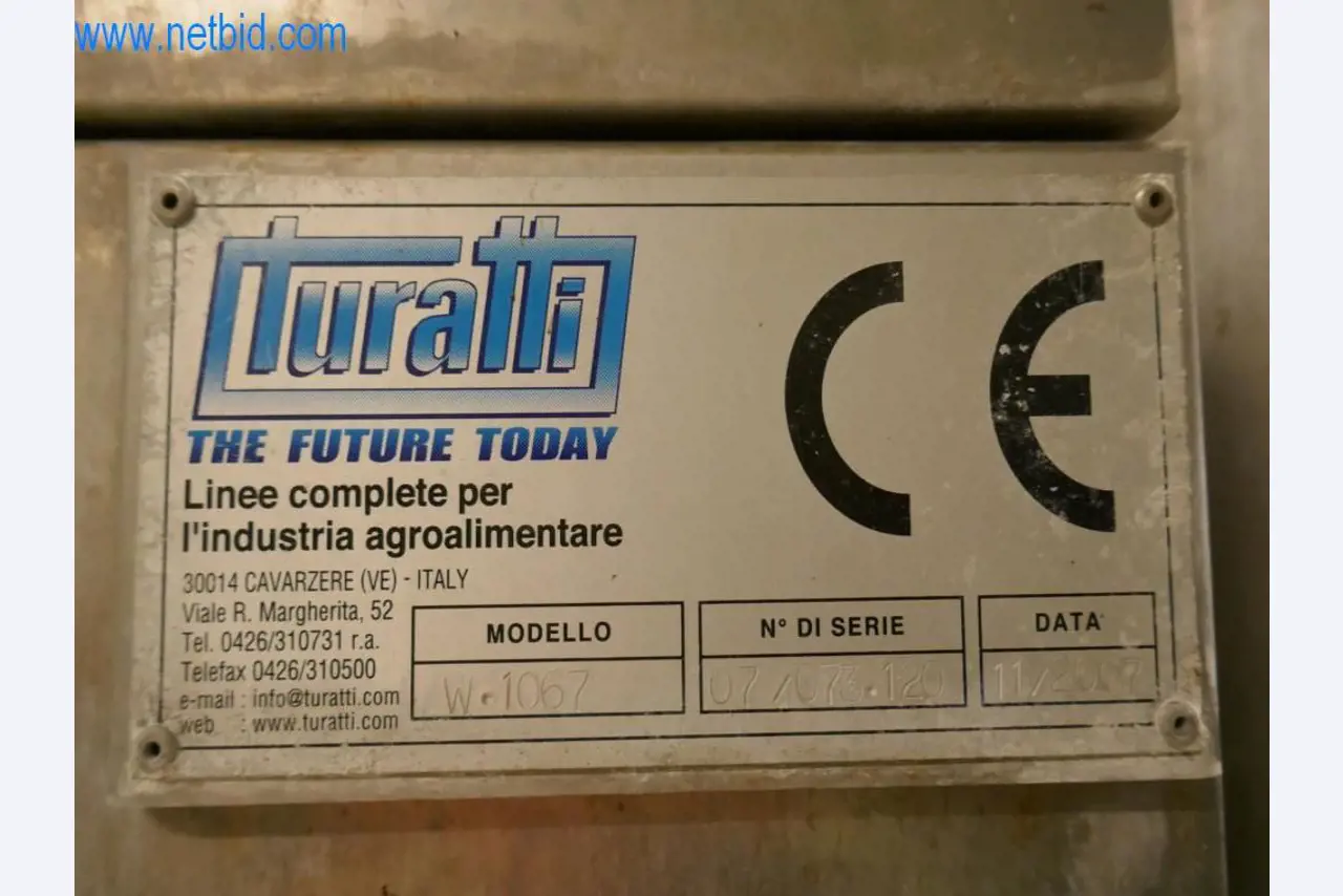 Dobro vzdrževani stroji in tehnična oprema iz živilskopredelovalnega sektorja-44