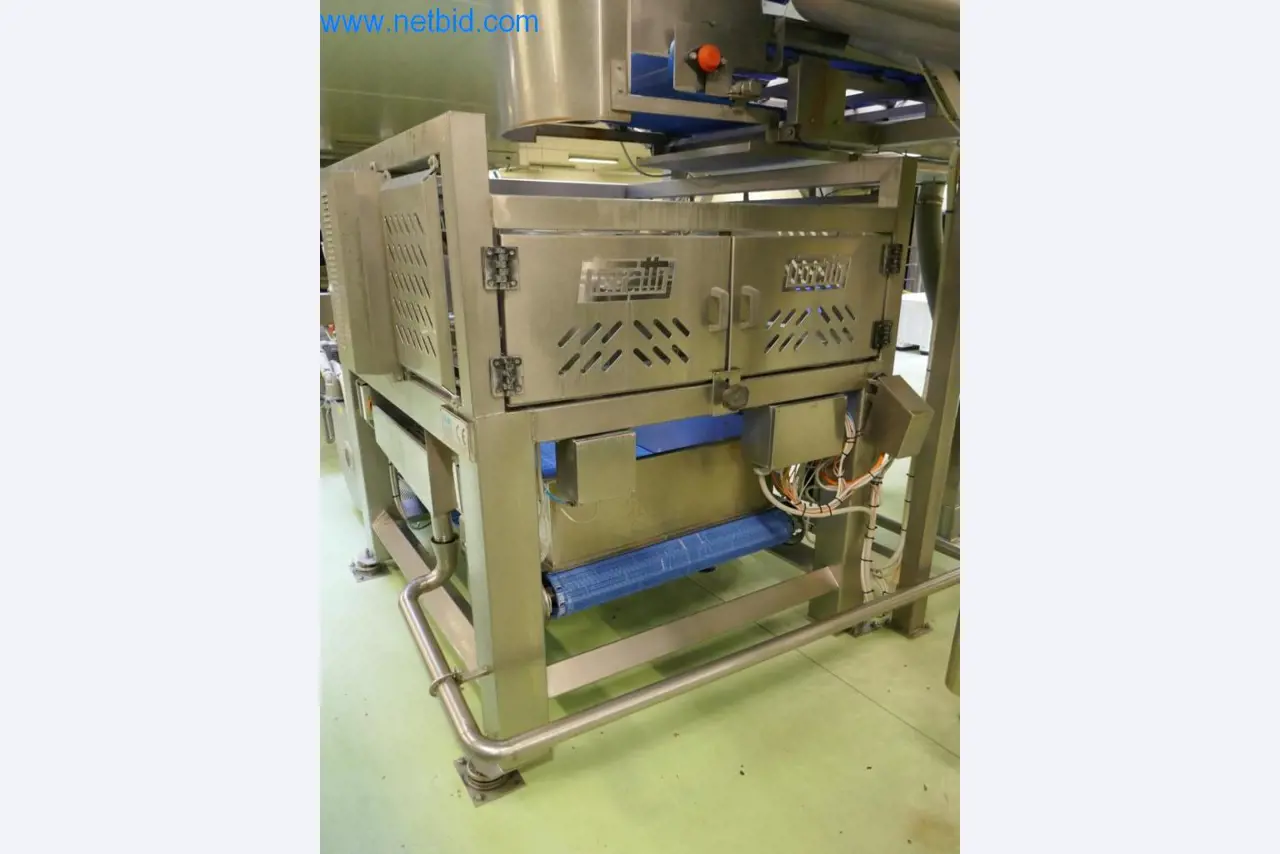 Dobro vzdrževani stroji in tehnična oprema iz živilskopredelovalnega sektorja-50