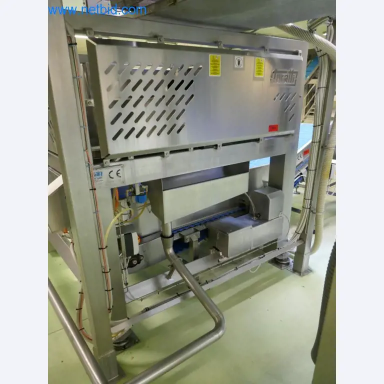 Dobro vzdrževani stroji in tehnična oprema iz živilskopredelovalnega sektorja-51